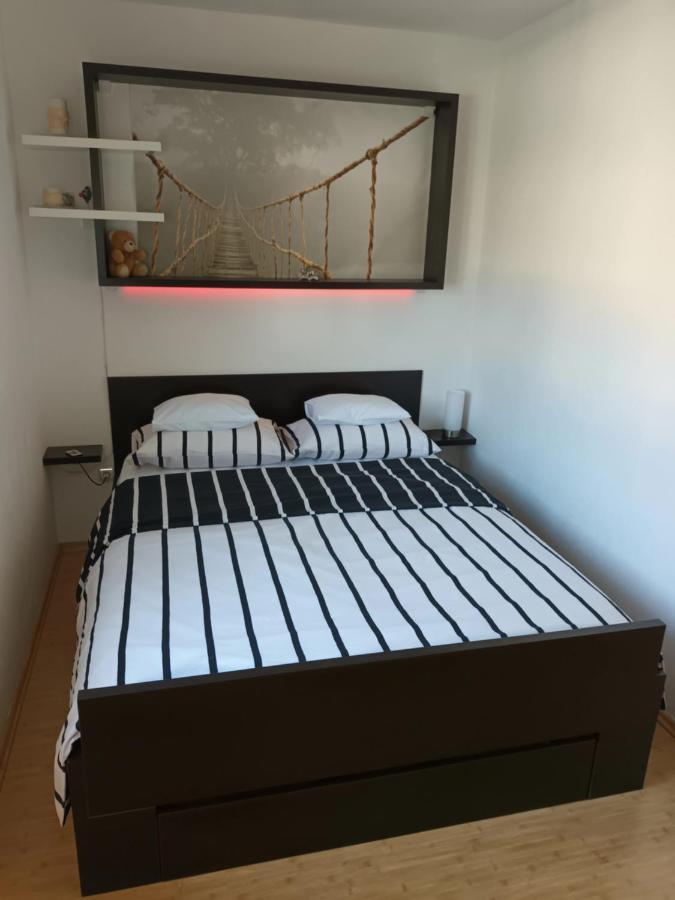 Ferienwohnung Kike Red Kaštela Exterior foto