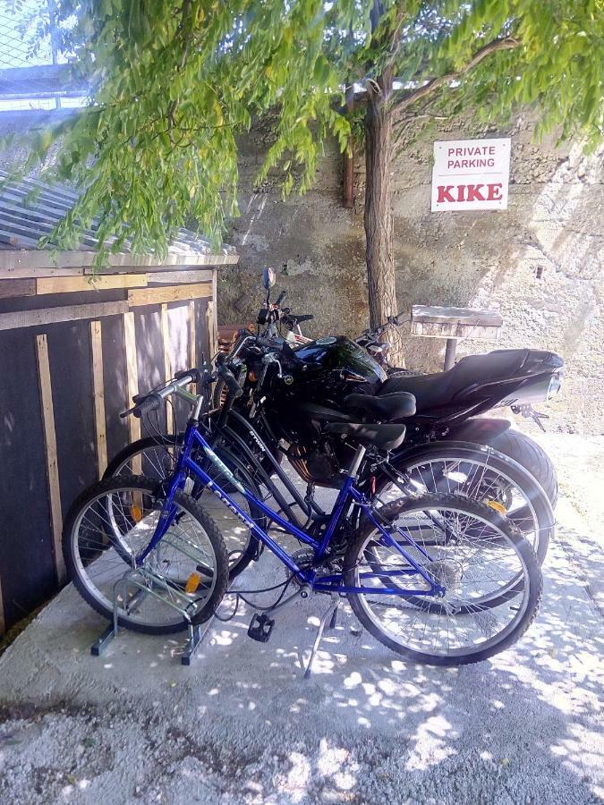 Ferienwohnung Kike Red Kaštela Exterior foto